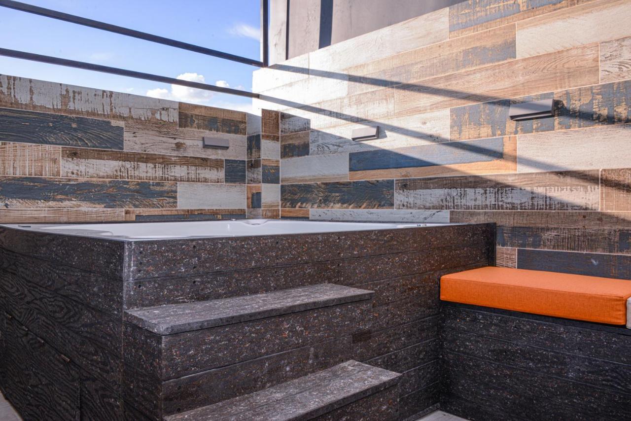Apartamento Lleras Ac Hot Tub Medellín Exteriör bild