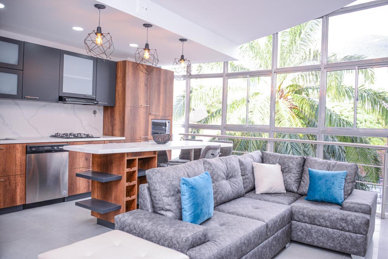 Apartamento Lleras Ac Hot Tub Medellín Exteriör bild