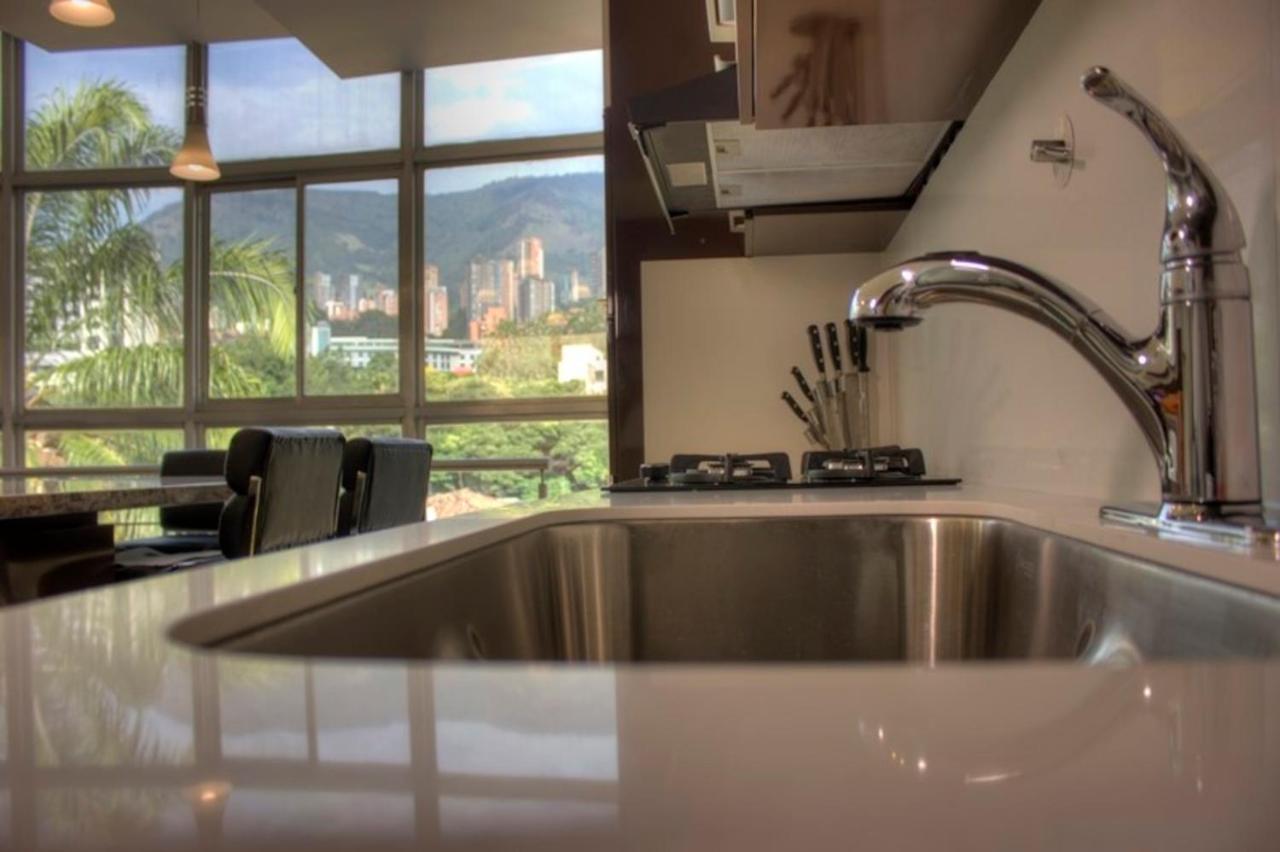 Apartamento Lleras Ac Hot Tub Medellín Exteriör bild