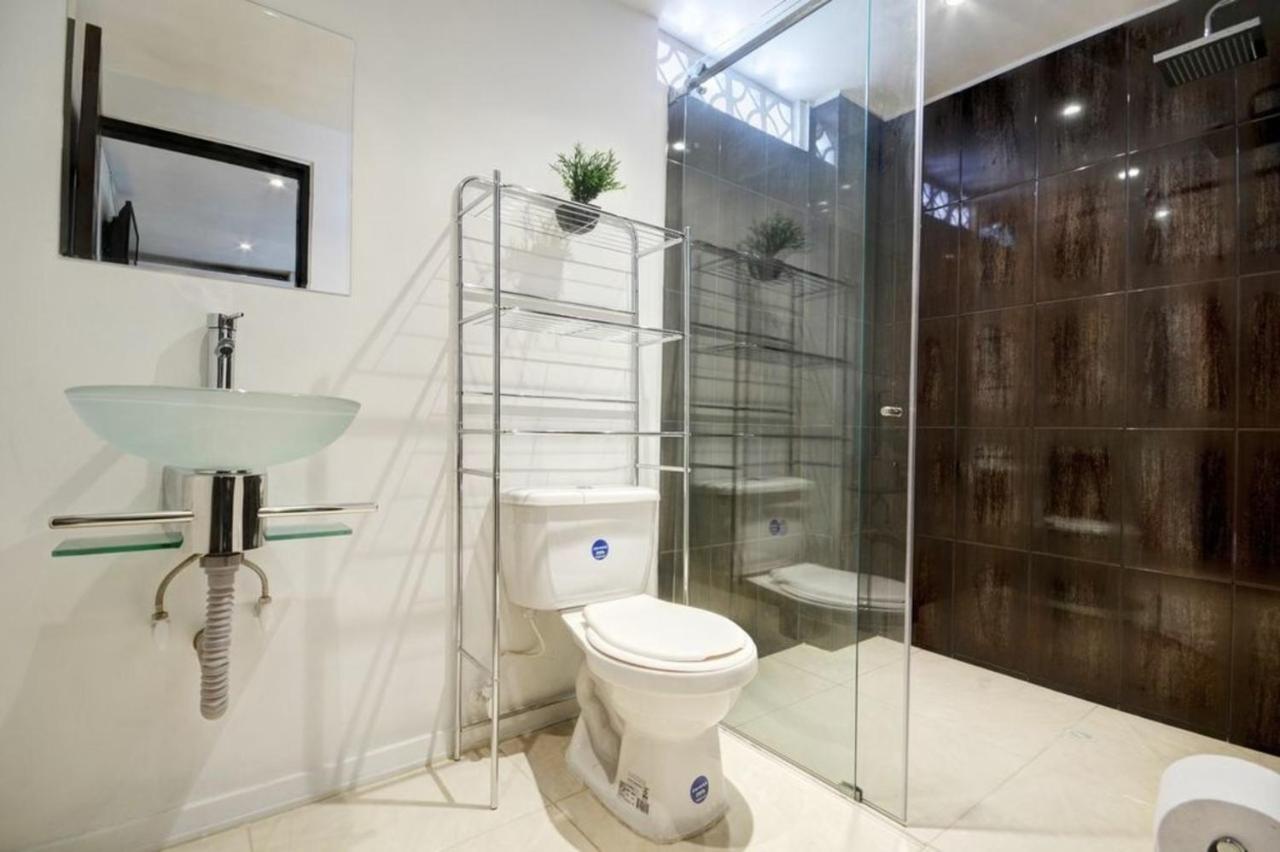 Apartamento Lleras Ac Hot Tub Medellín Exteriör bild